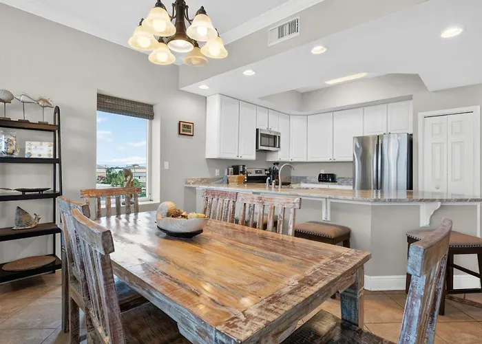 San Carlos 309 By Youngs Suncoast Apartment